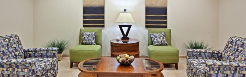 Hotel Holiday Express & Mall-portland Area By Ihg
