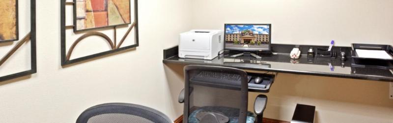 Holiday Express & Mall-portland Area By Ihg Vancouver