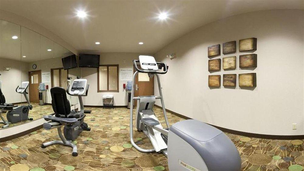 Express & Mall-portland Area By Ihg Hotel