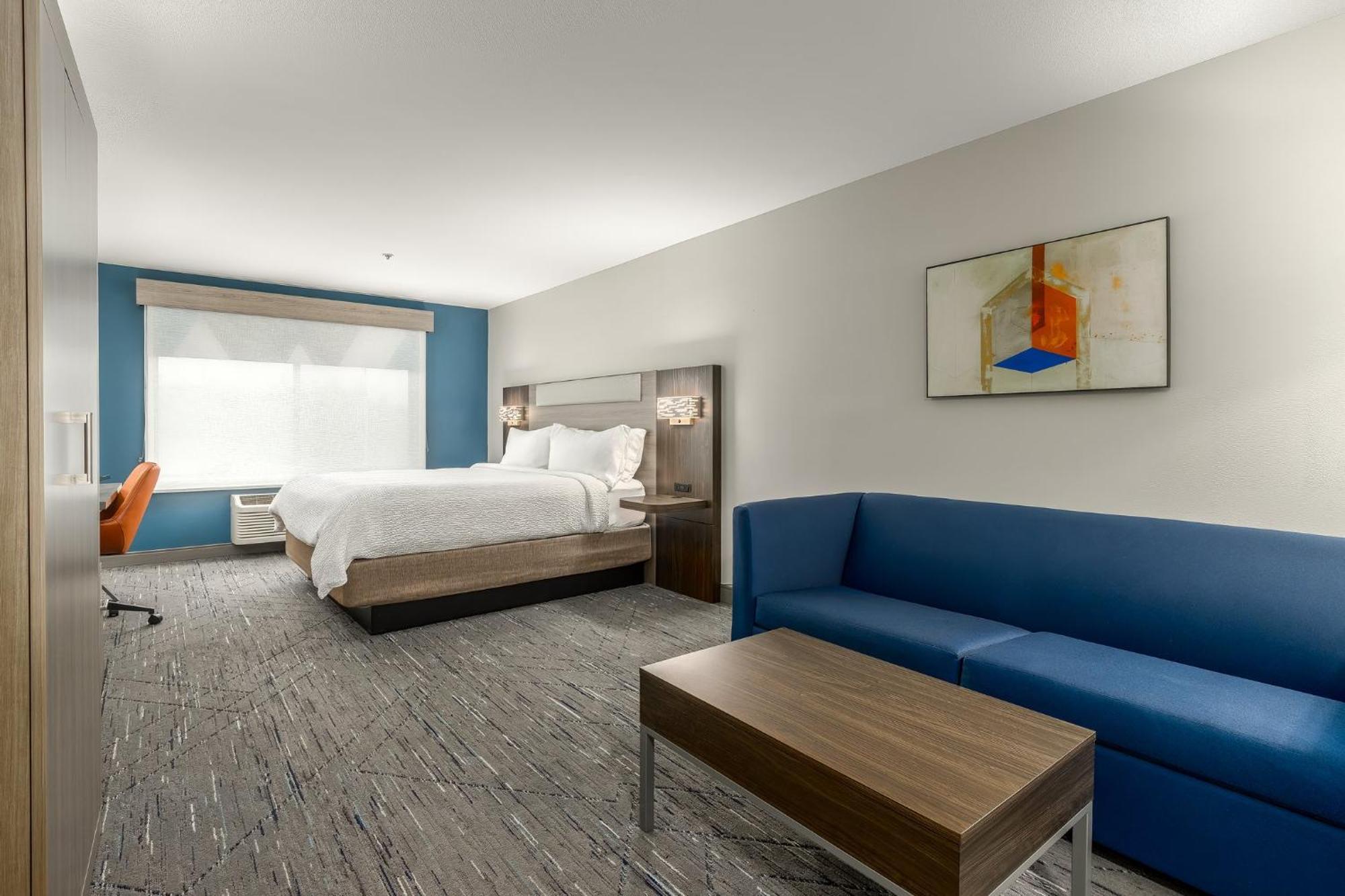 Express & Mall-portland Area By Ihg Hotel Vancouver