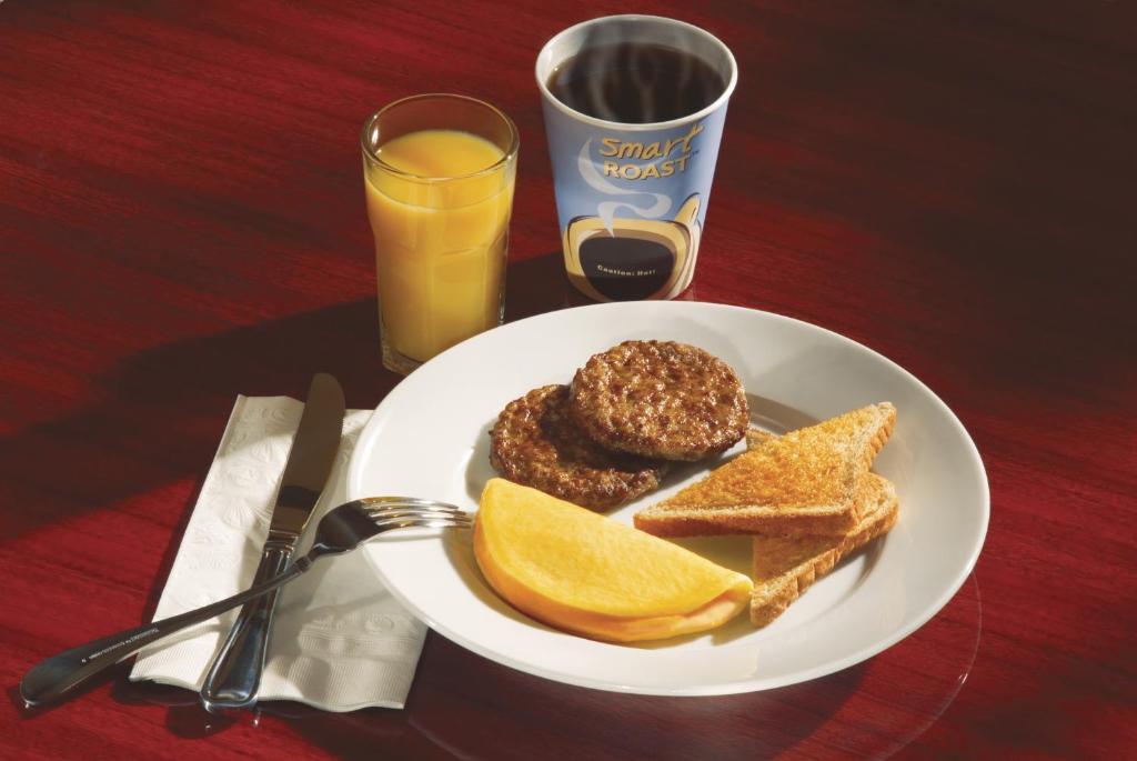 Hotel Express & Mall-portland Area By Ihg 3*